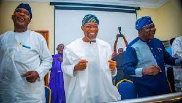 Aregbesola launches APC ‘Omoluabi’ caucus in Osun 